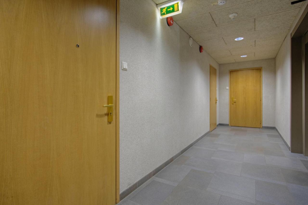 Studio Apartment In Quiet Heart Of Everything Tallinn Kültér fotó